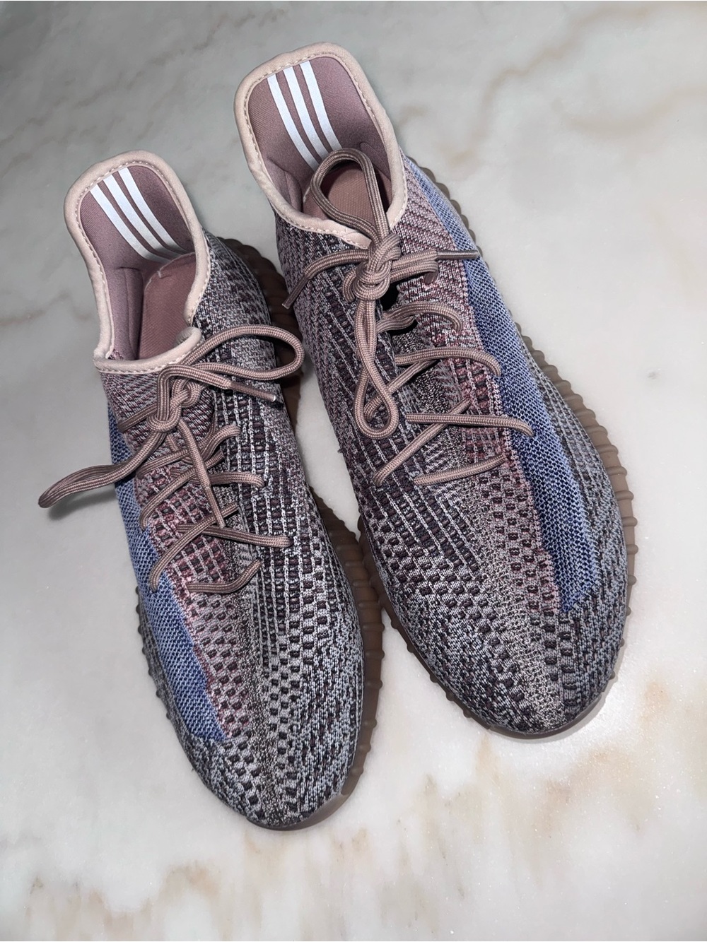 Yeezy Boost 350v2 Fade